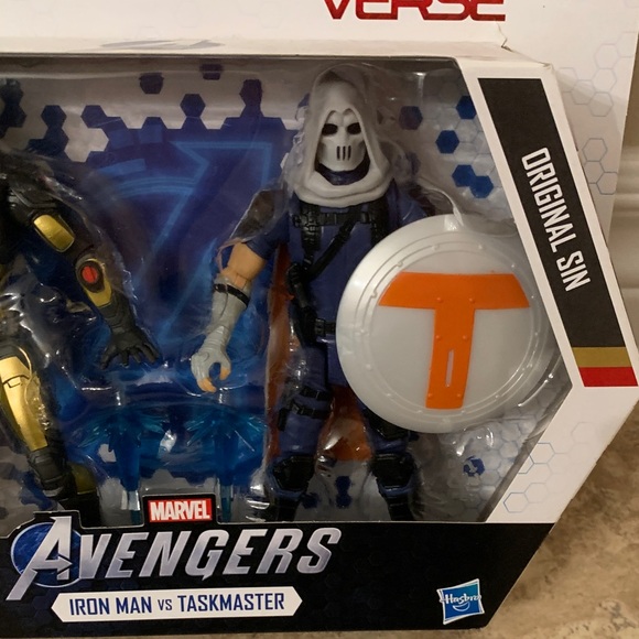 Marvel Gamerverse Avengers Iron Man and Taskmaster Figures NEW Original Sun - Picture 11 of 12